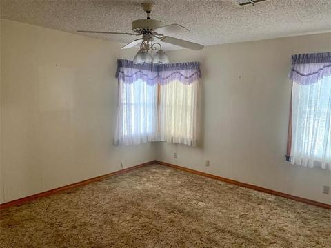 1105 Maple St, Altus, OK 73521 photo 15