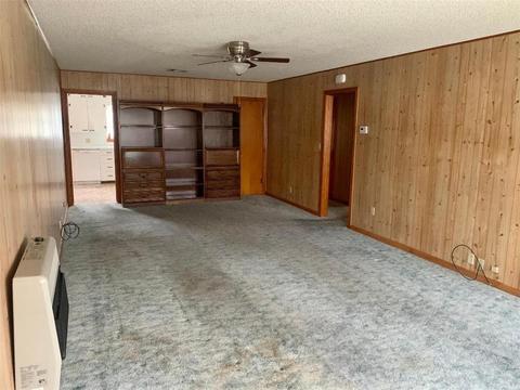 1105 Maple St, Altus, OK 73521 photo 2