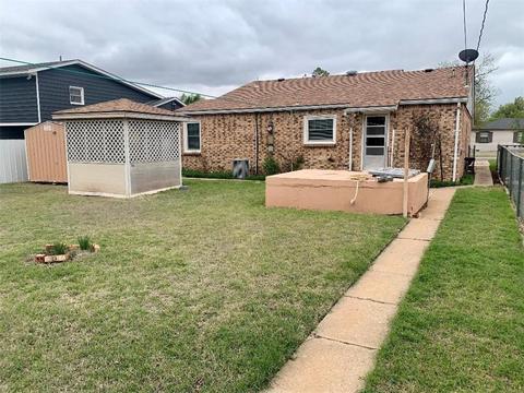 1105 Maple St, Altus, OK 73521 photo 21