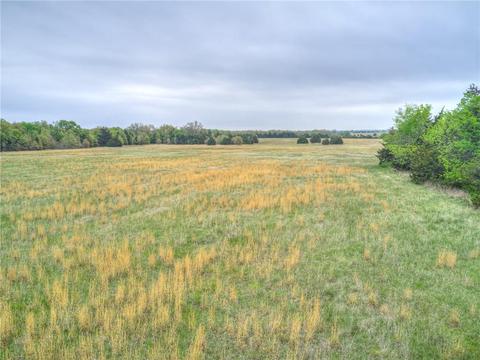 4020 E Tecumseh Rd, Norman, OK 73026 photo 1