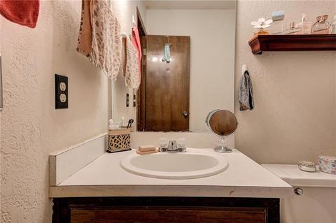 212 Echo Ln, Harrah, OK 73045 photo 7