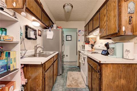 212 Echo Ln, Harrah, OK 73045 photo 17
