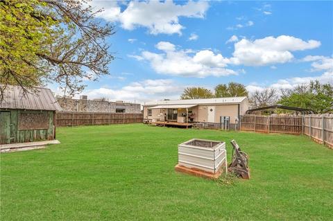 121 7th St, Canute, OK 73626 photo 15