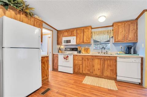 121 7th St, Canute, OK 73626 photo 7