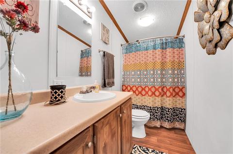 121 7th St, Canute, OK 73626 photo 13
