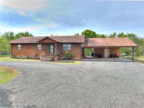 519 E 12th St, Chandler, OK 74834 photo 5