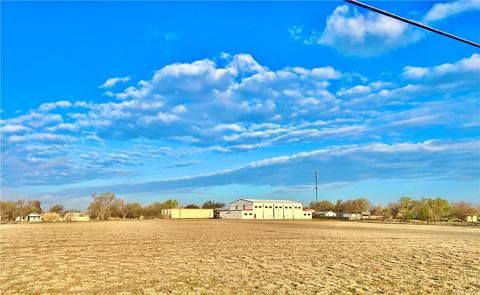 S Washington Street, Elk City, OK 73644