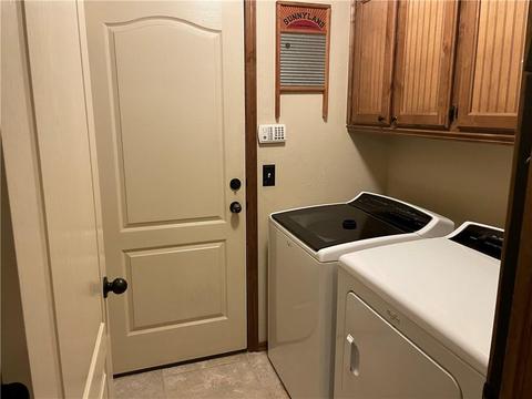 3104 SE 30th Ct, Moore, OK 73165 photo 9