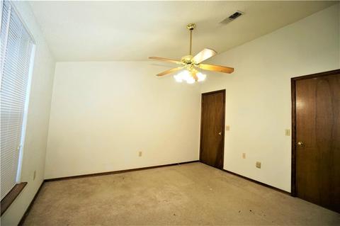 2132 Meench Dr, Moore, OK 73170 photo 8