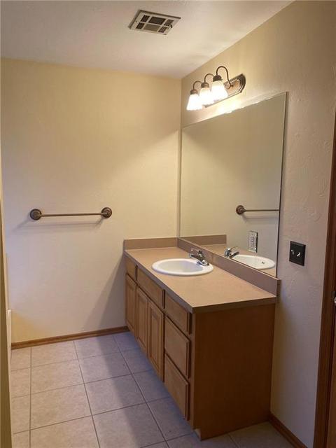 2029 E View Dr, Norman, OK 73071 photo 8