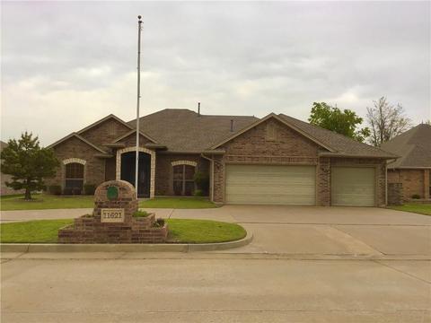 11621 Hackney Ln, Yukon, OK 73099 photo 1