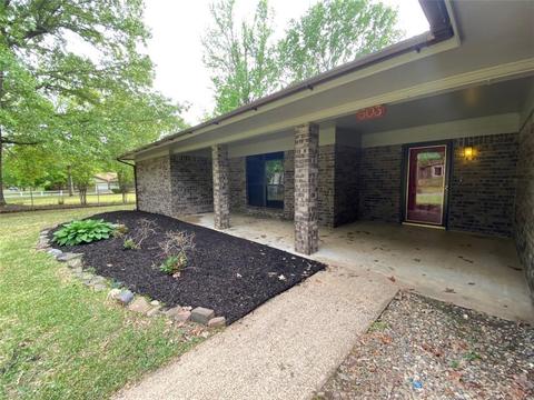 503 Manchester Dr, Idabel, OK 74745 photo 3
