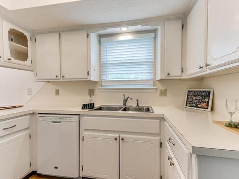 501 Crestview, Edmond, OK 73012 photo 7