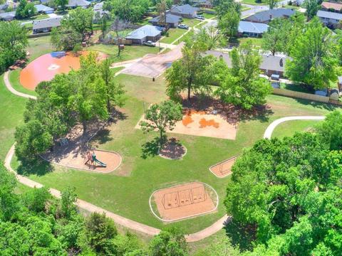 501 Crestview, Edmond, OK 73012 photo 6