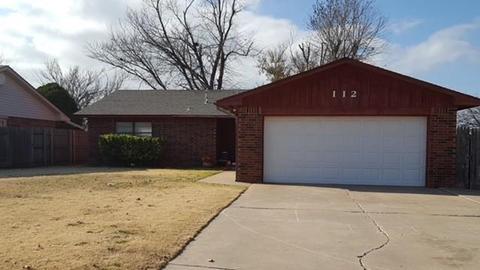 112 Randolph, Clinton, OK 73601 photo 1