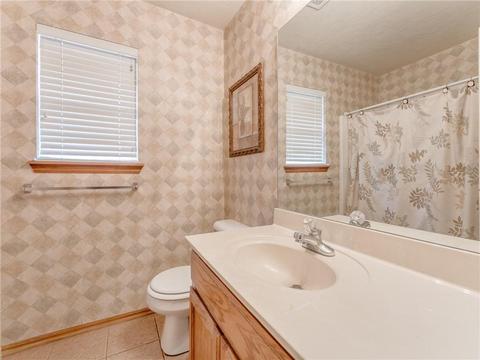 313 SW 40th St, Moore, OK 73160 photo 22