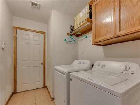 313 SW 40th St, Moore, OK 73160 photo 27