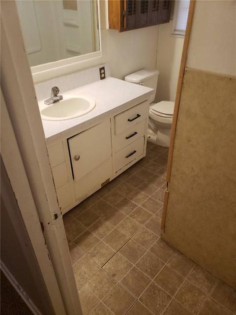 422 S 4th St, Mcloud, OK 74851 photo 12
