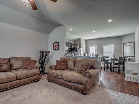 9609 Silas Dr, Moore, OK 73160 photo 5