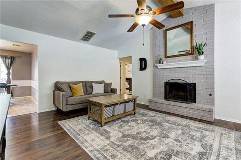 824 Lakecrest Dr, Moore, OK 73170 photo 6
