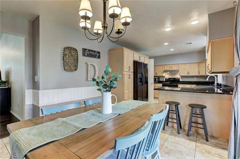 824 Lakecrest Dr, Moore, OK 73170 photo 11