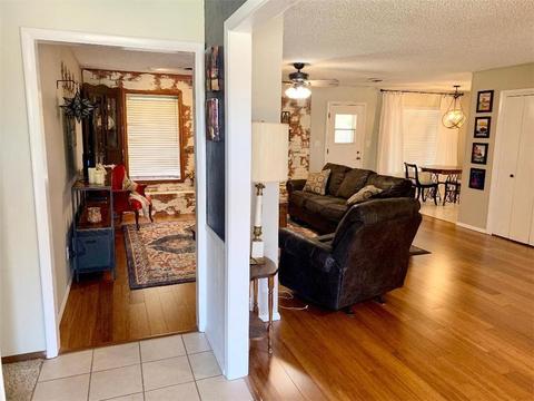 504 N Mockingbird Dr, Altus, OK 73521 photo 4