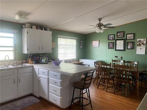 20580 E 1460 Rd, Lone Wolf, OK 73655 photo 11