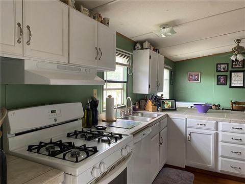 20580 E 1460 Rd, Lone Wolf, OK 73655 photo 9