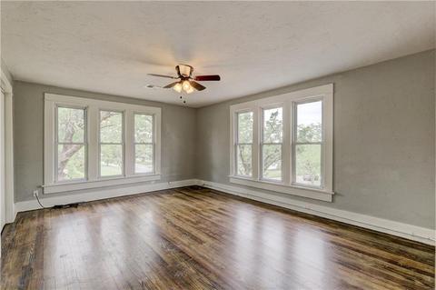 1005 E Noble Ave, Guthrie, OK 73044 photo 8