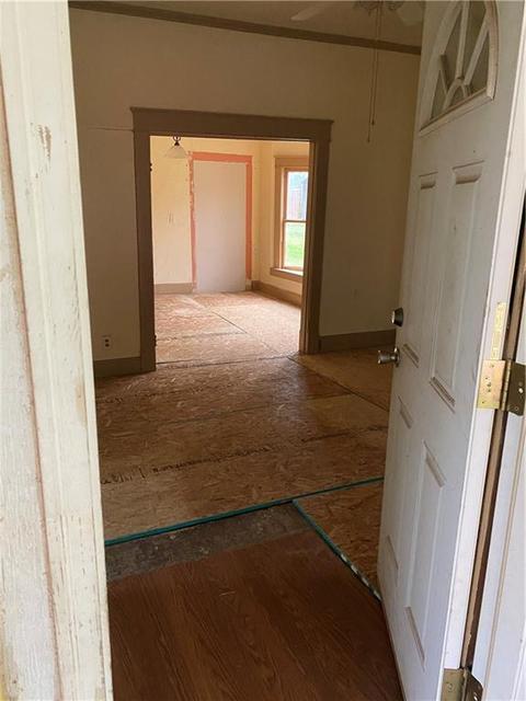 208 E Springer Ave, Guthrie, OK 73044 photo 4