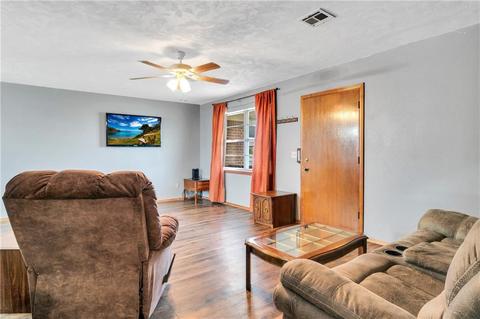 620 E Benton Ave, Sayre, OK 73662 photo 7