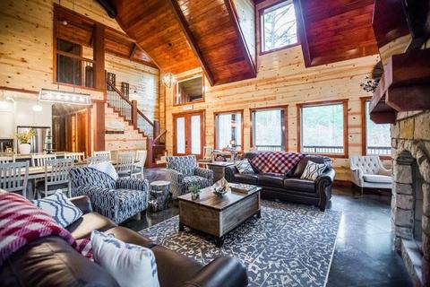141 Wavey Pine Ln, Broken Bow, OK 74728 photo 17