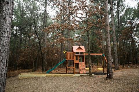 141 Wavey Pine Ln, Broken Bow, OK 74728 photo 25