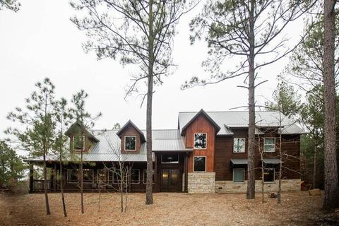 141 Wavey Pine Ln, Broken Bow, OK 74728 photo 1