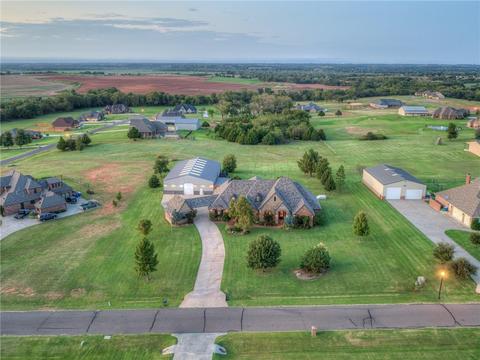 3611 Blue Stem Dr, Tuttle, OK 73089 photo 2