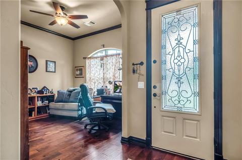 2001 Cade Ct, Norman, OK 73071 photo 2