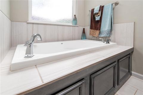623 Greystone Ln, Norman, OK 73072 photo 18