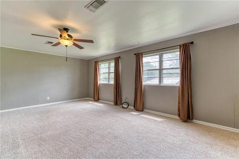 305 S Highland Dr, Erick, OK 73645 photo 11