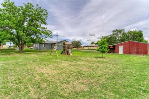 305 S Highland Dr, Erick, OK 73645 photo 34