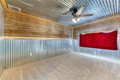 305 S Highland Dr, Erick, OK 73645 photo 18