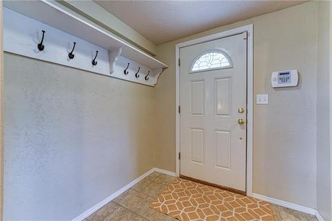 816 E Sycamore Ave, Altus, OK 73521 photo 6