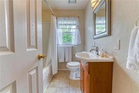 816 E Sycamore Ave, Altus, OK 73521 photo 31