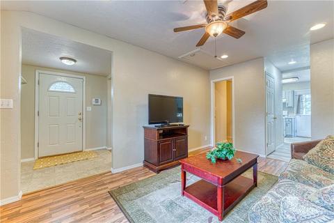 816 E Sycamore Ave, Altus, OK 73521 photo 21