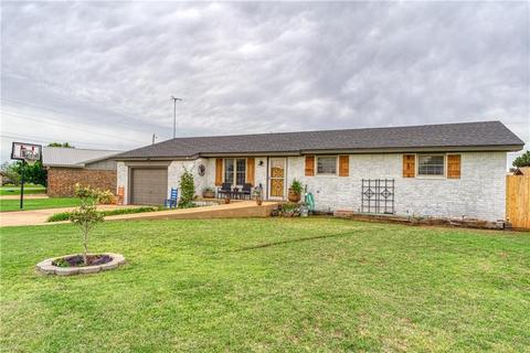 630 E Benton Ave, Sayre, OK 73662 photo 1