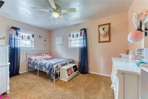 630 E Benton Ave, Sayre, OK 73662 photo 30