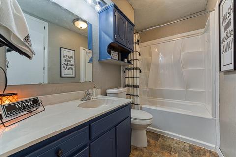 630 E Benton Ave, Sayre, OK 73662 photo 28