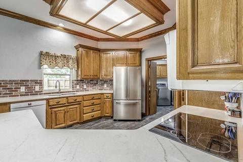 2274 Berryvine, Tuttle, OK 73089 photo 9