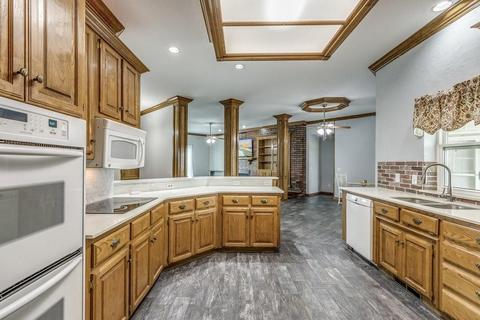 2274 Berryvine, Tuttle, OK 73089 photo 11