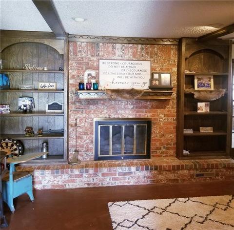 908 Ranch Rd N, Altus, OK 73521 photo 2