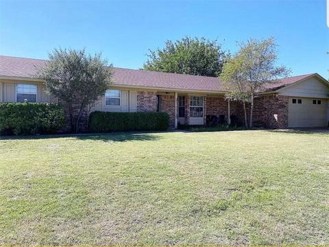 908 Ranch Rd N, Altus, OK 73521 photo 1